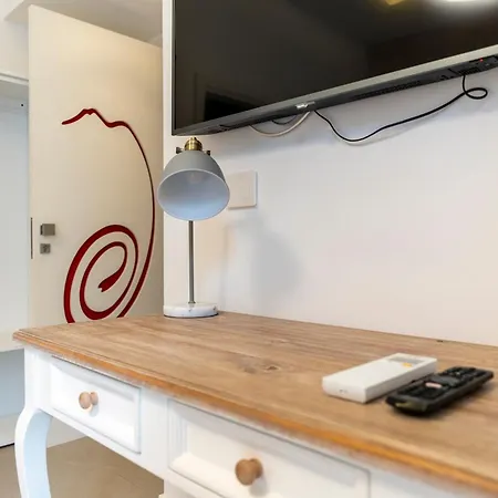 Via Concezione A Montecalvario 19 Apartament *