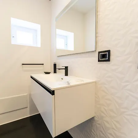 Via Concezione A Montecalvario 19 *