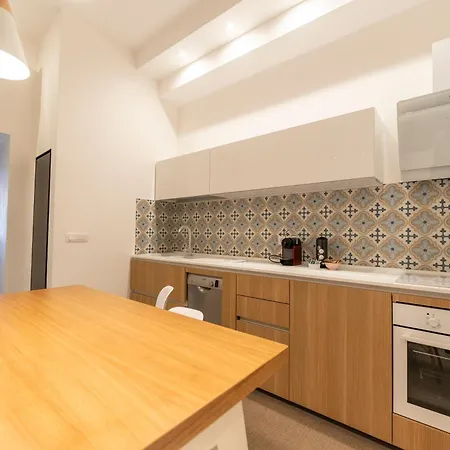 Apartament Via Concezione A Montecalvario 19