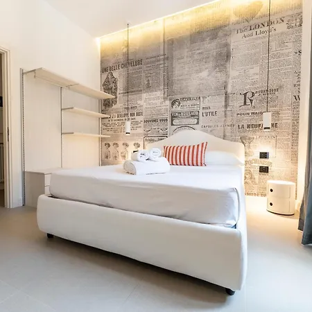 Via Concezione A Montecalvario 19 * Neapol